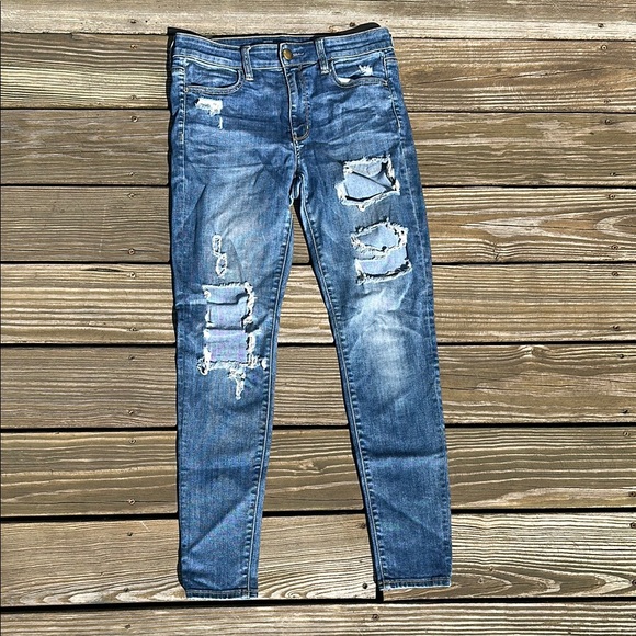 American Eagle Outfitters Denim - American Eagle Outfitters distressed Jeans
